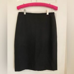 Ann Taylor LOFT black pencil skirt 4 Petite
